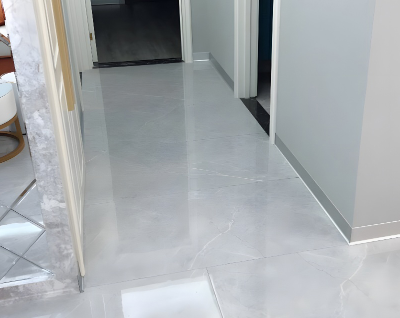 ติดตั้งจมูกบันไดภายในบ้านพักอาศัย